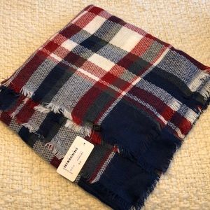 NWT plaid scarf